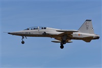 Anonymous aviation photographer-AIRE.ORG. Click to see full size photo