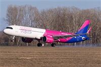 �Tam�s. Click to see full size photo