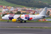 �Miguel A. �gueda Rguez.  (CANARY ISLANDS SPOTTING). Click to see full size photo